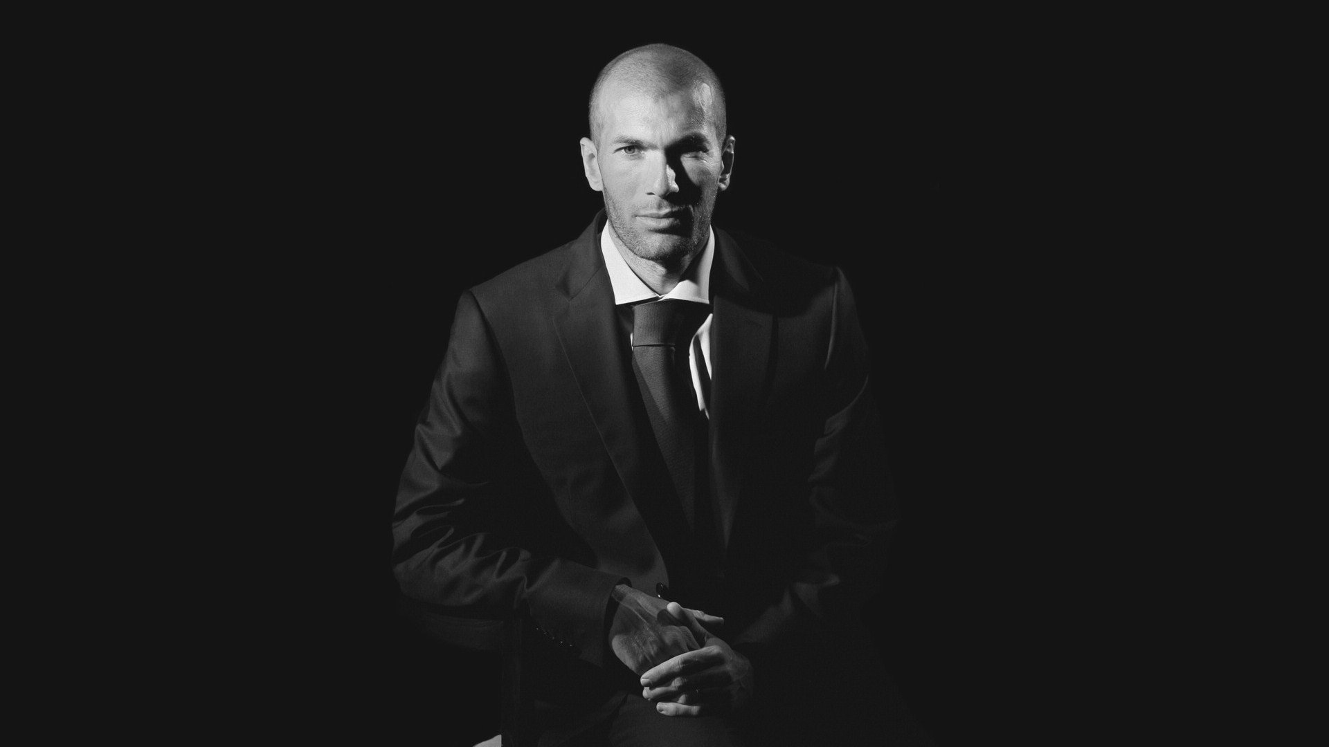开云FIFA-深夜的哨音，当齐耶赫撕裂加纳防线，卡塔尔在2026世界杯F组悬崖边开出了唯一的花
